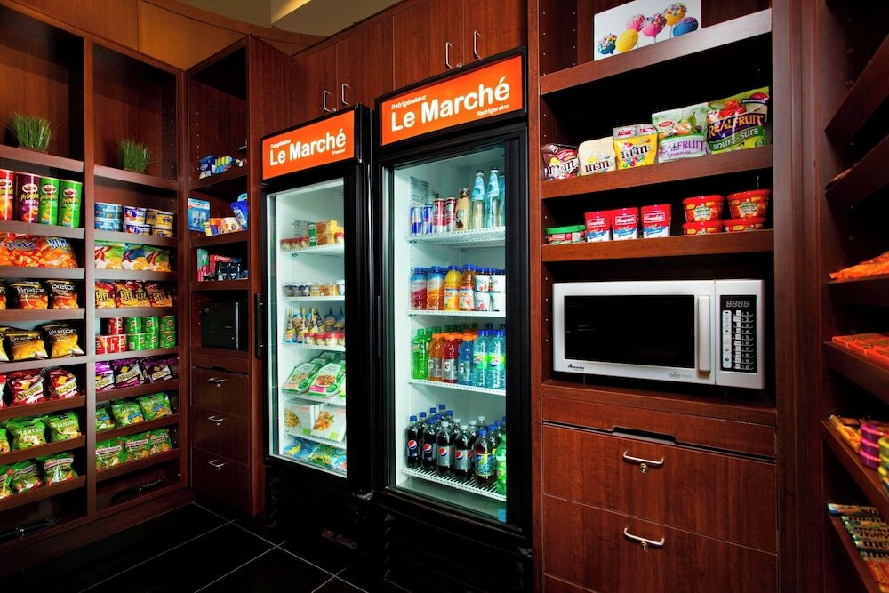 Фото Courtyard by Marriott Montreal Downtown