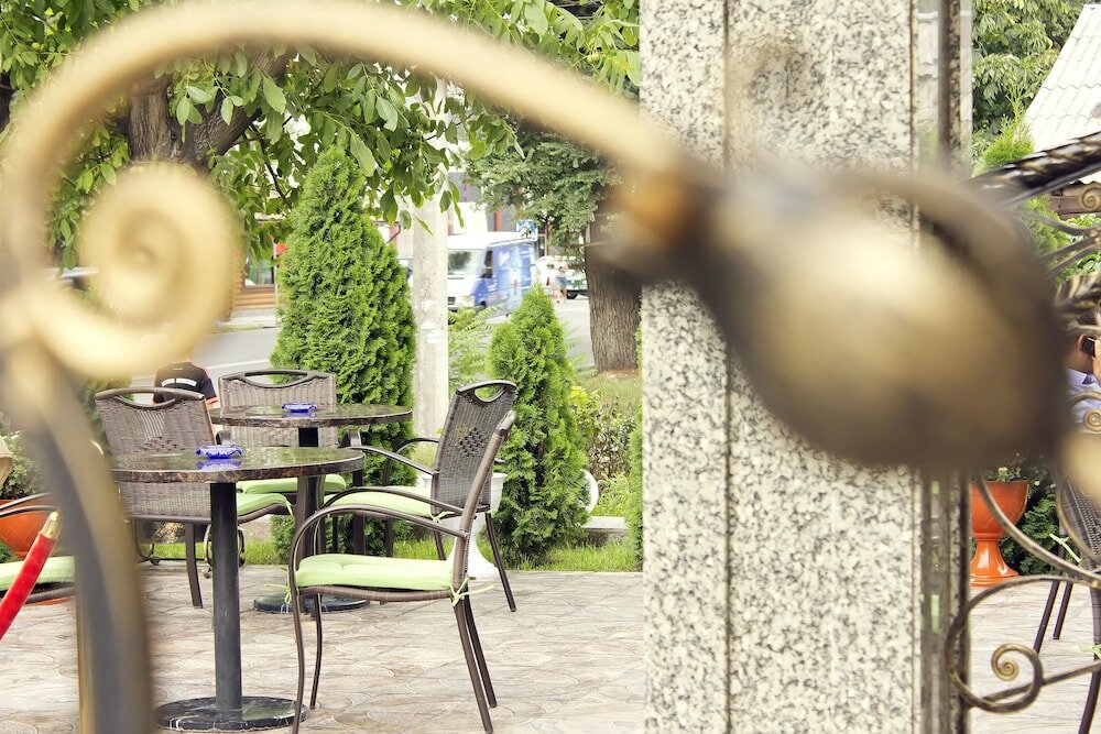 Фото Discovery Hotel Bishkek