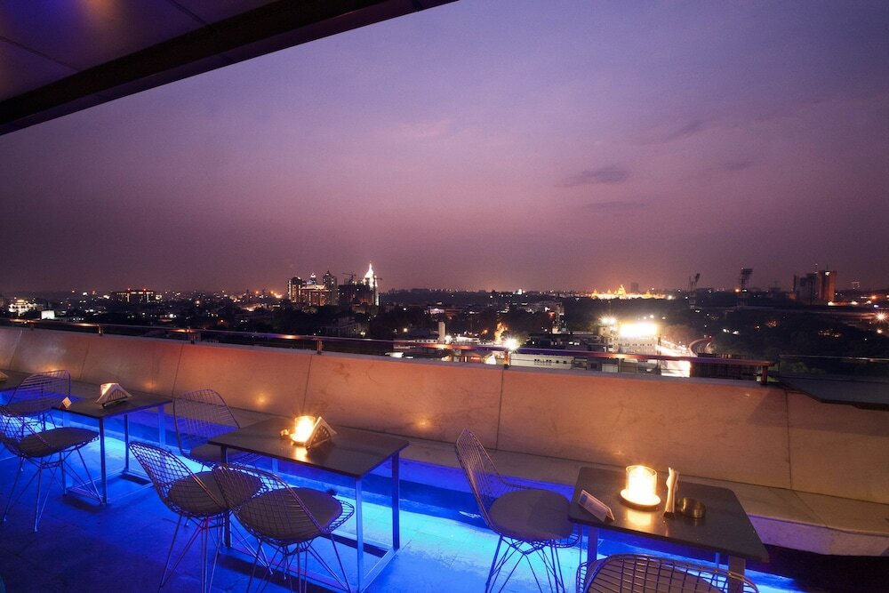 Фото Hotel Ivory Tower