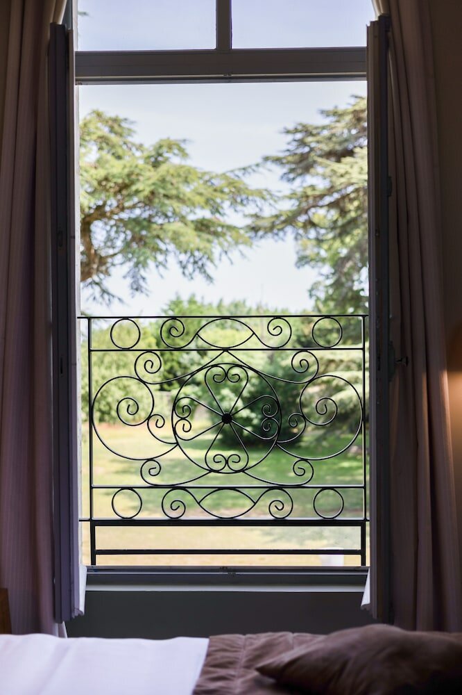 Фото Hôtel & SPA du Château