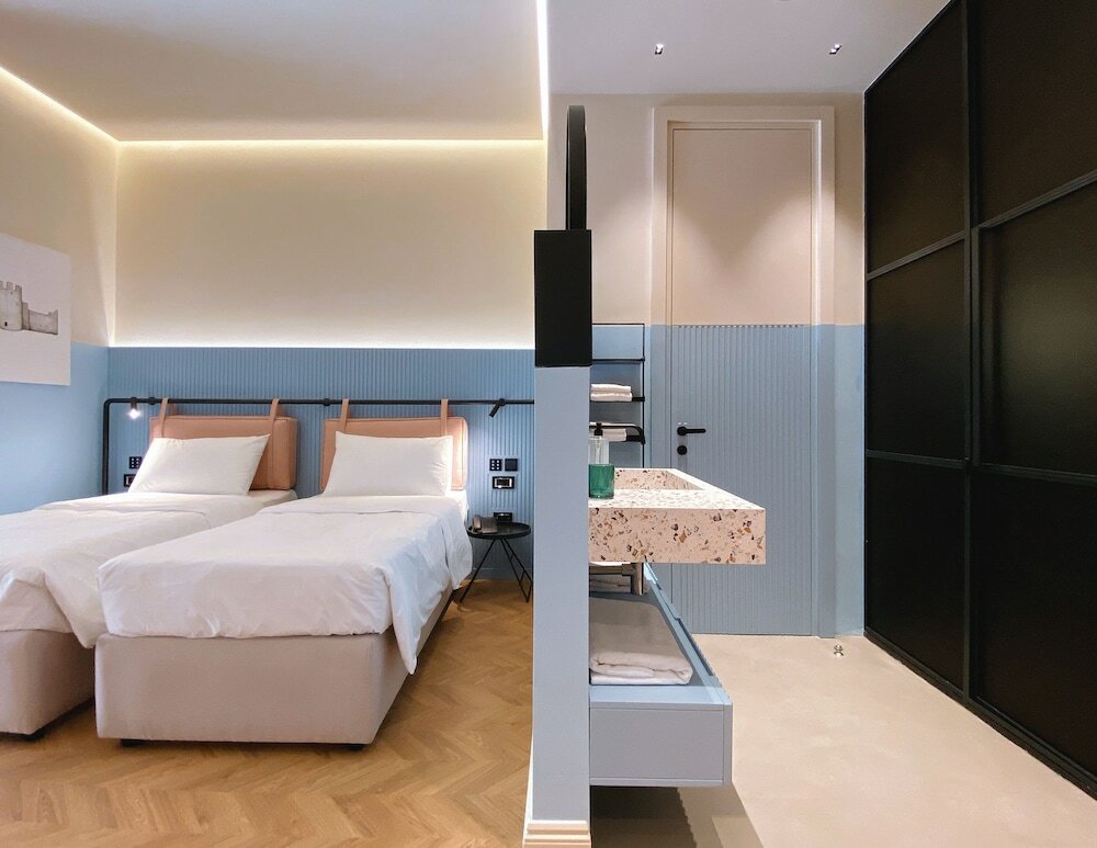 Фото Iliria Boutique Hotel