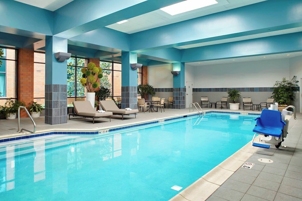 Фото Marriott Cincinnati Airport