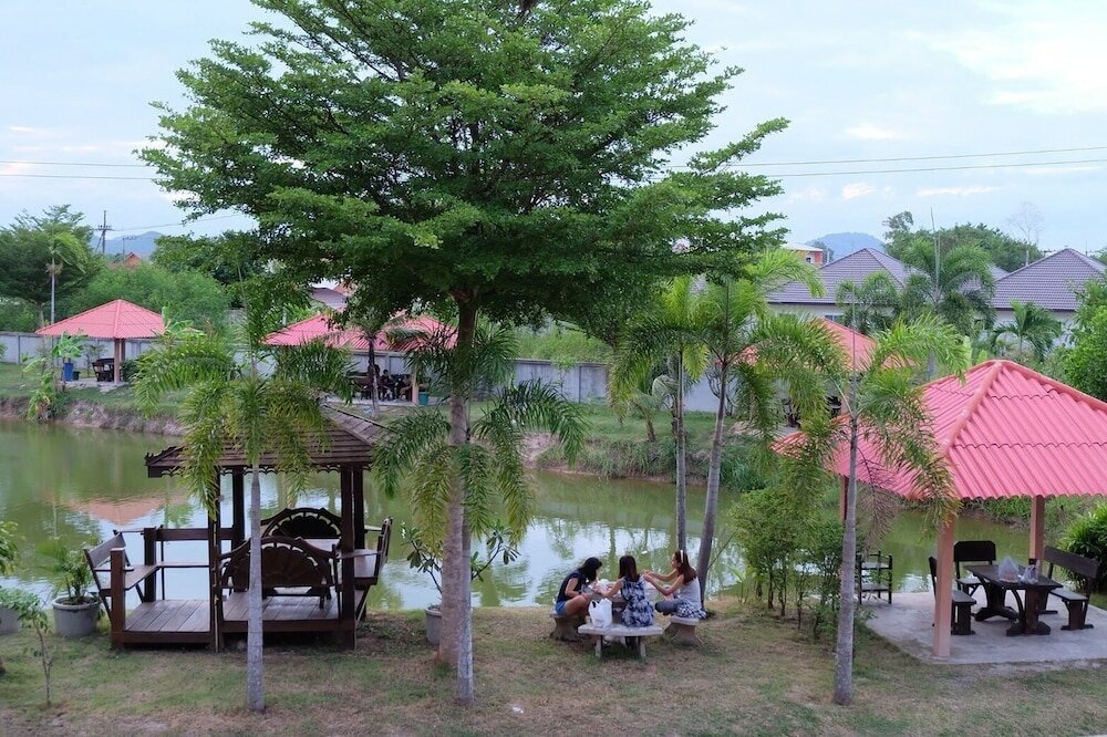 Фото Khwanruen Fishing Resort