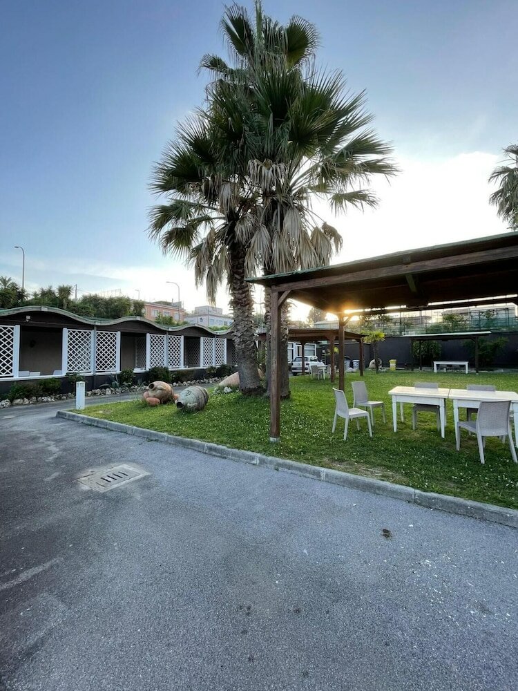 Фото Green Park Hotel