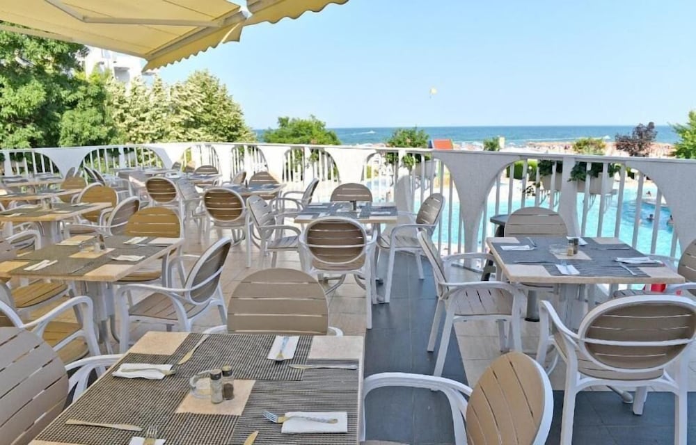 Фото 158719080896