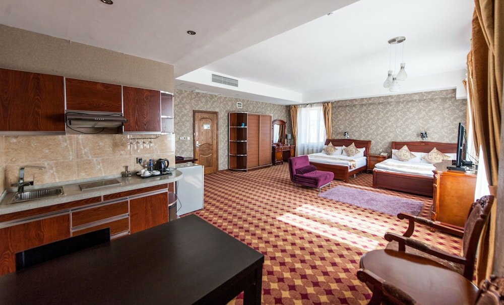 Фото Ub City Hotel