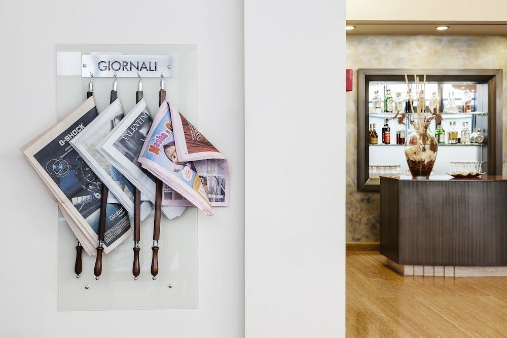 Фото Hotel Des Etrangers