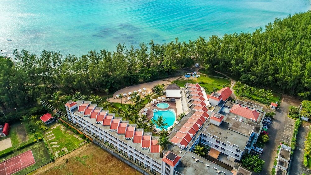 Фото отеля 2