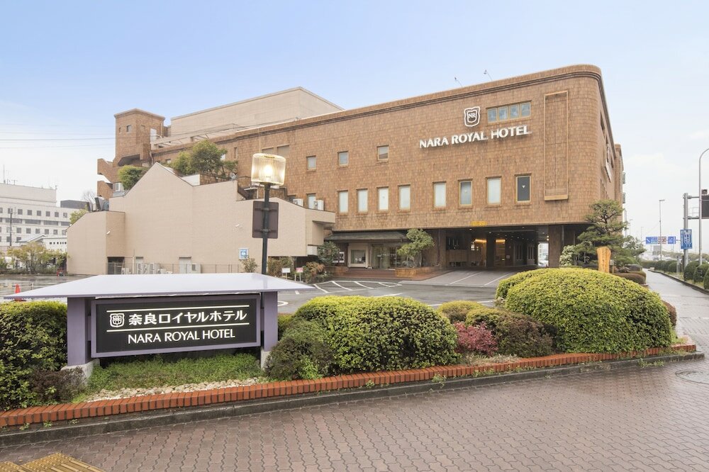 Фото Nara Royal Hotel