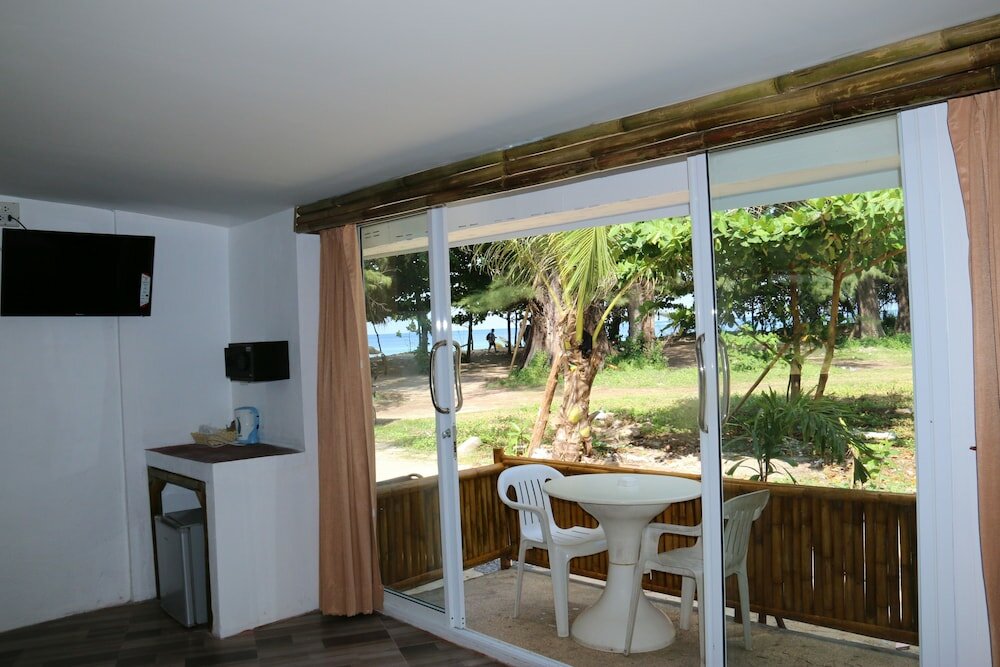 Фото Ruan Mai Naiyang Beach Resort