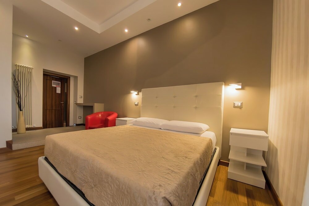 Фото 212194393500