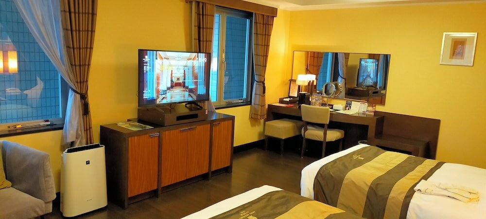 Фото Hotel Monterey La Soeur Osaka