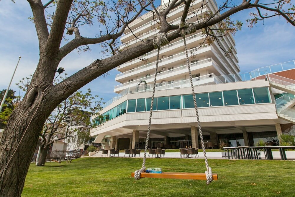 Фото Отель Sato Conference and Spa