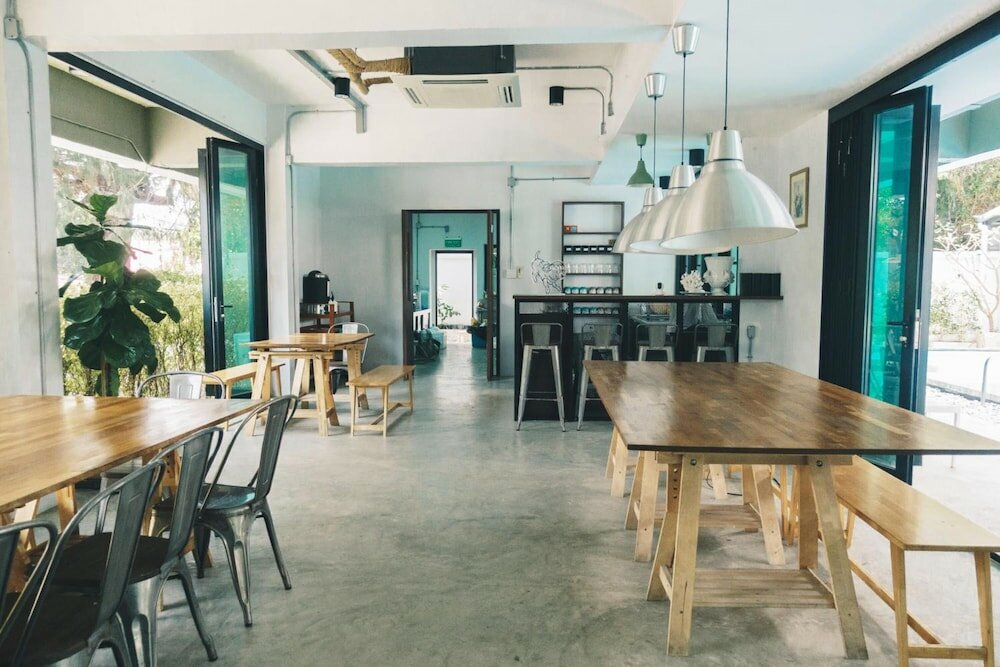 Фото Bluemoon Hotel Cha-am