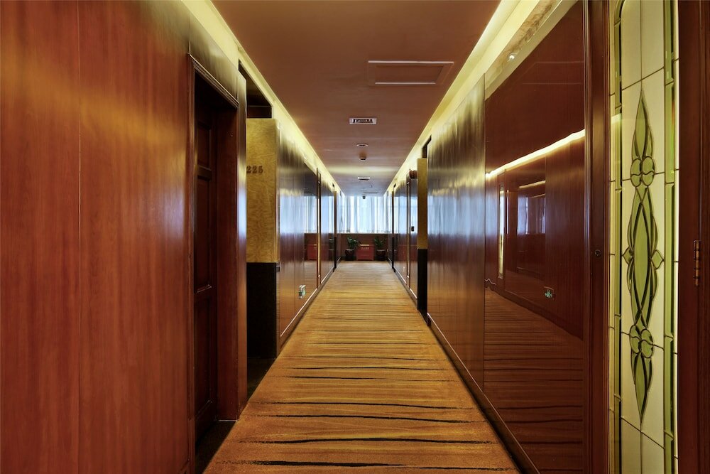 Фото Hongfeng Hotel Shenzhen