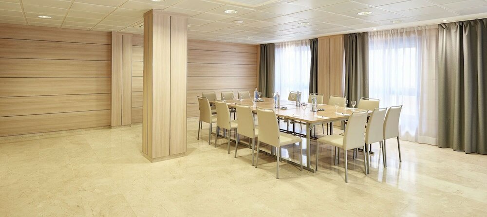 Фото Nh Logroño Herencia Rioja