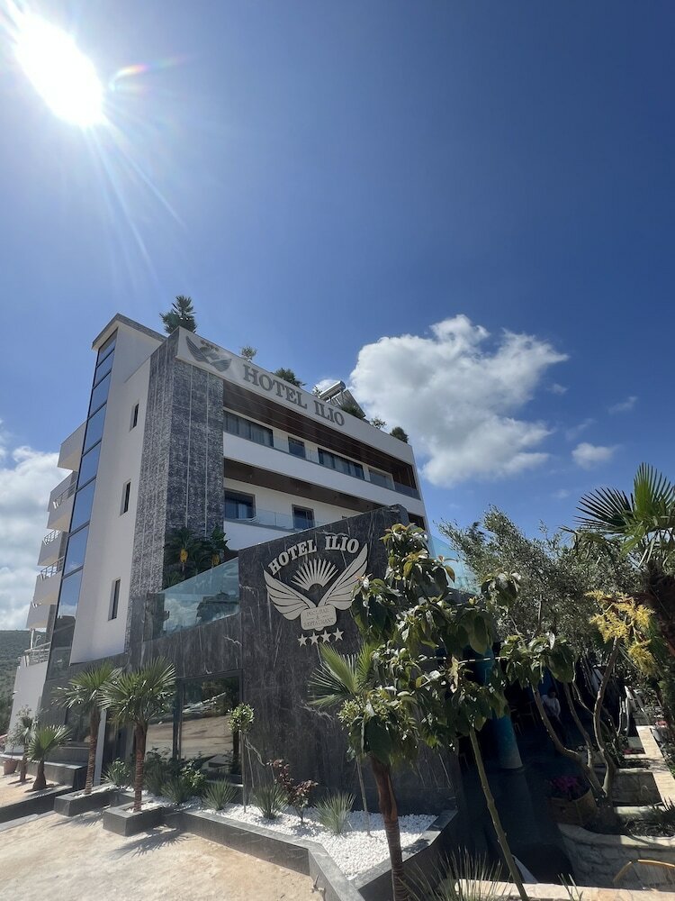 Фото Ilio Boutique Hotel