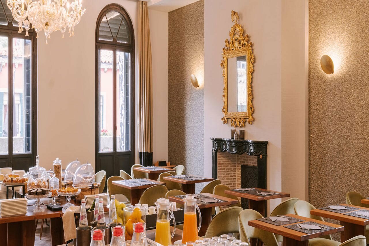 Фото Ih Hotels Venezia Salute Palace