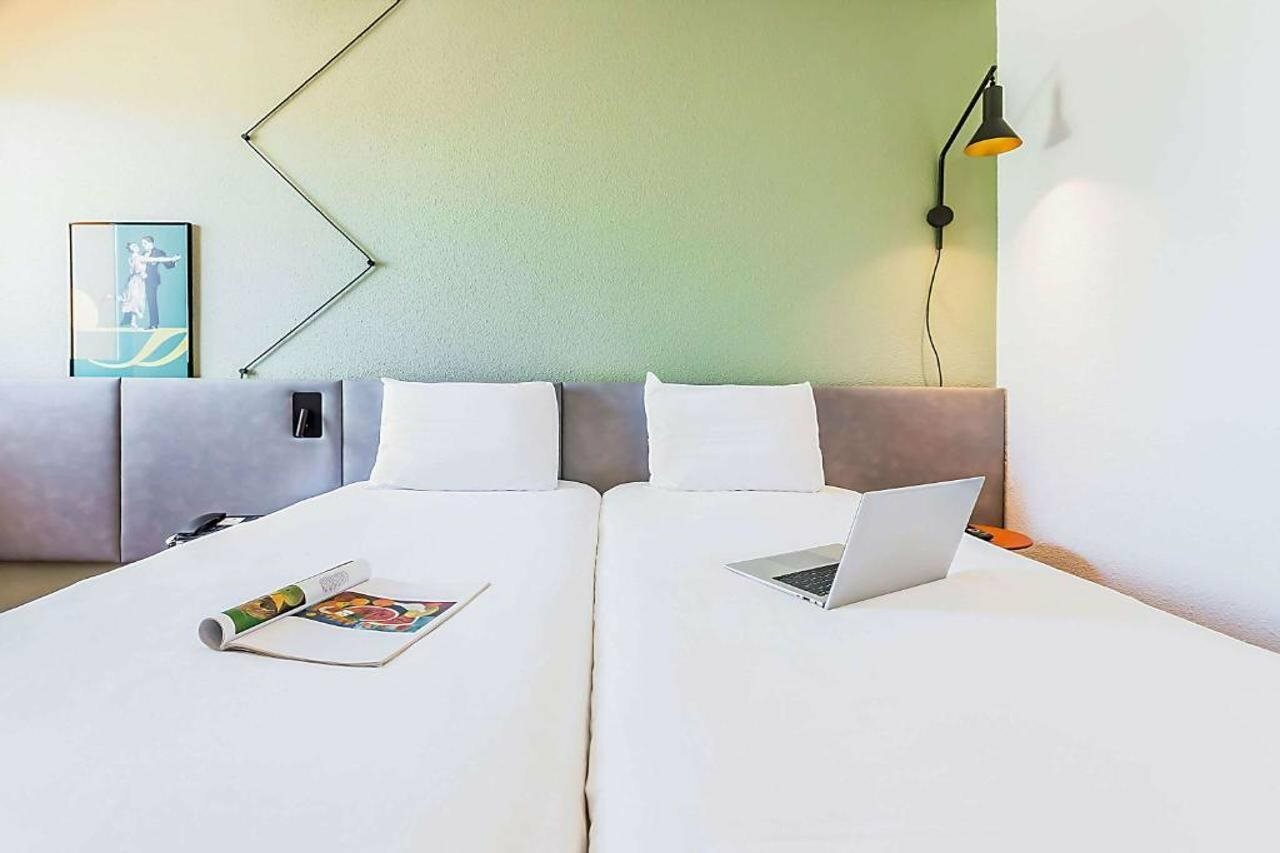 Фото Ibis Evora Hotel