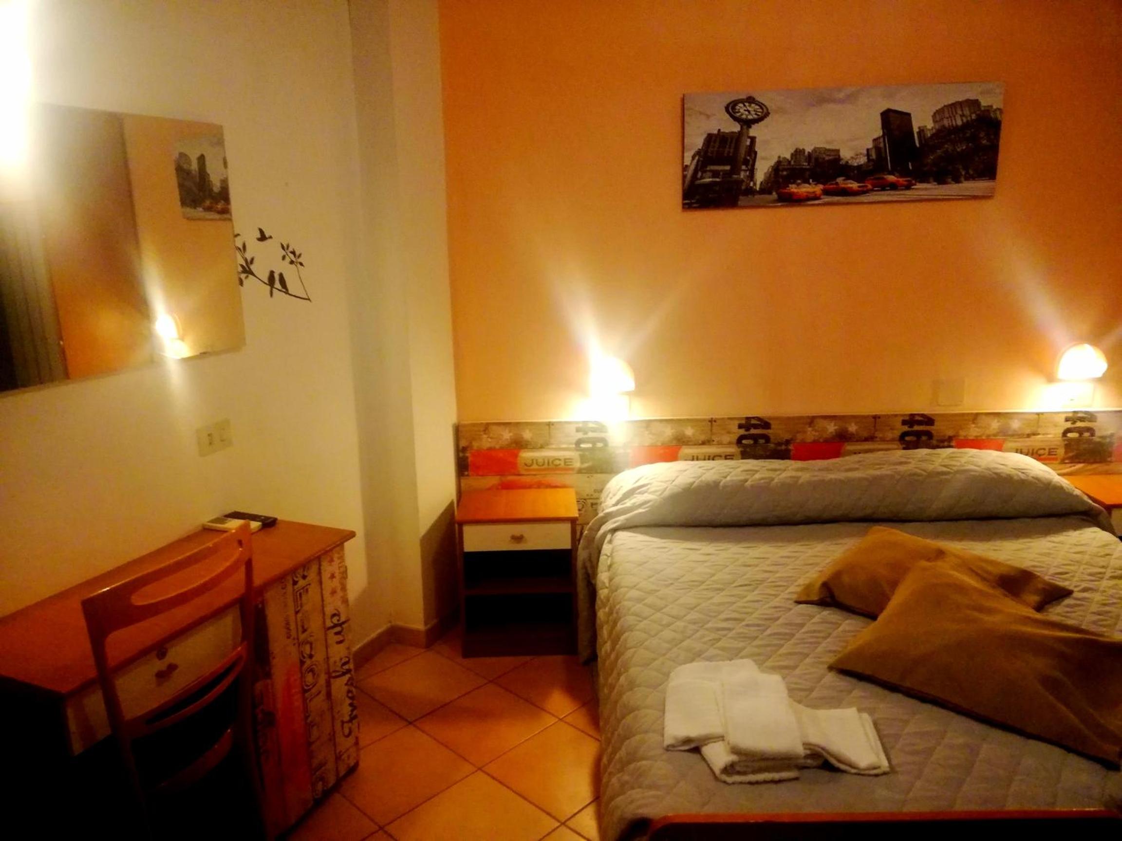 Фото Hotel Galles