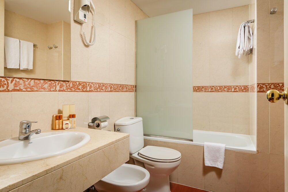 Фото Sunotel Aston