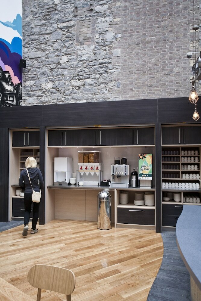 Фото Generator Dublin