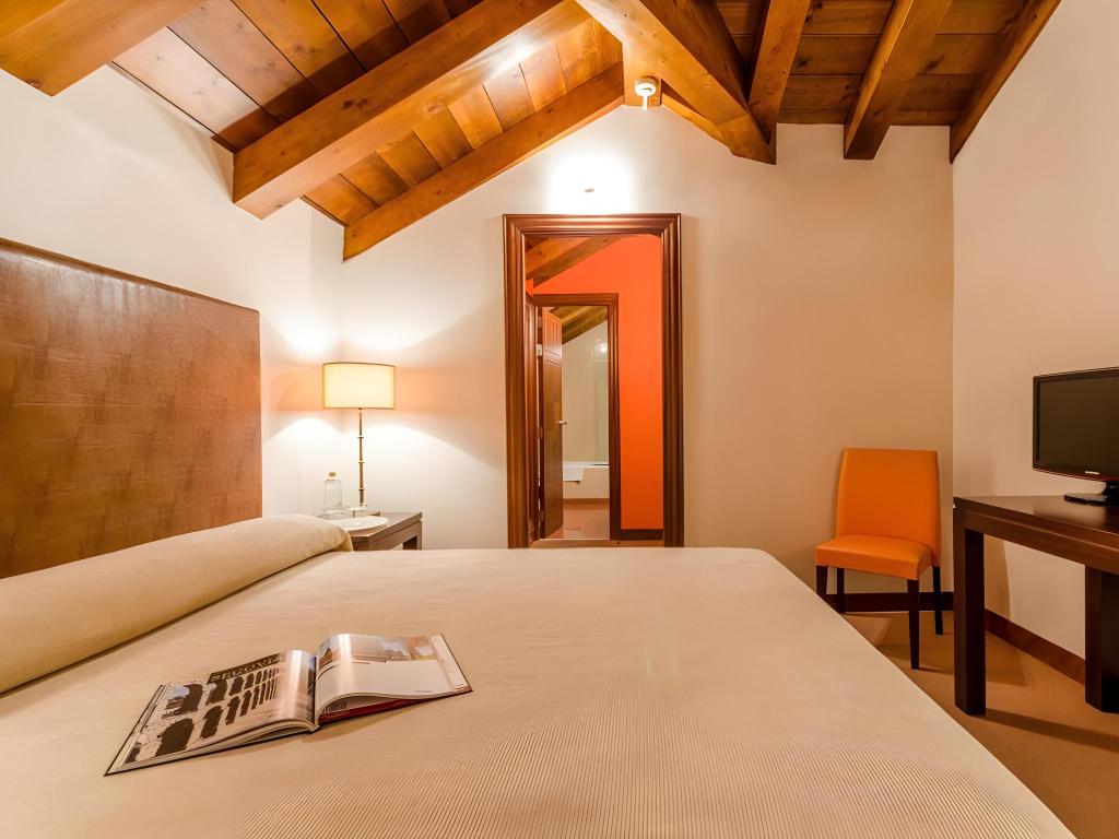 Фото Hotel Palacio San Facundo