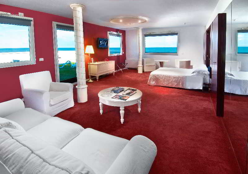 Фото Hotel Mediterraneo