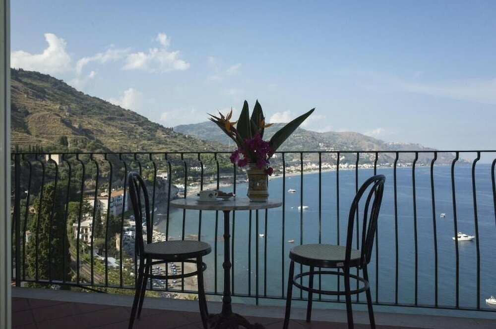 Фото Bay Palace Mazzarò