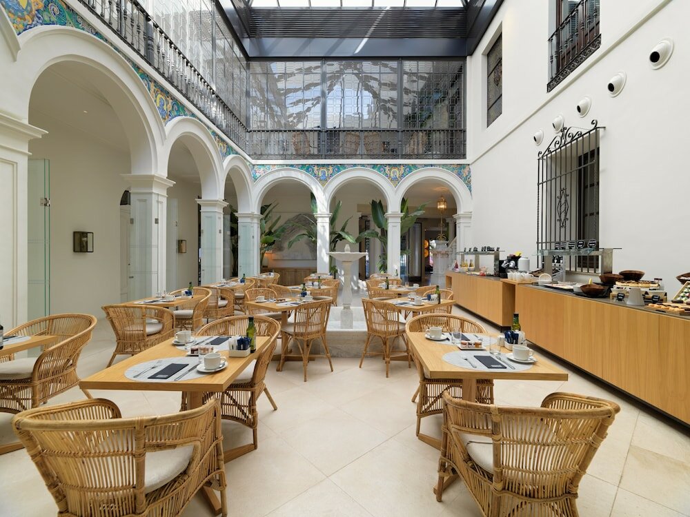 Фото H10 Palacio Colomera