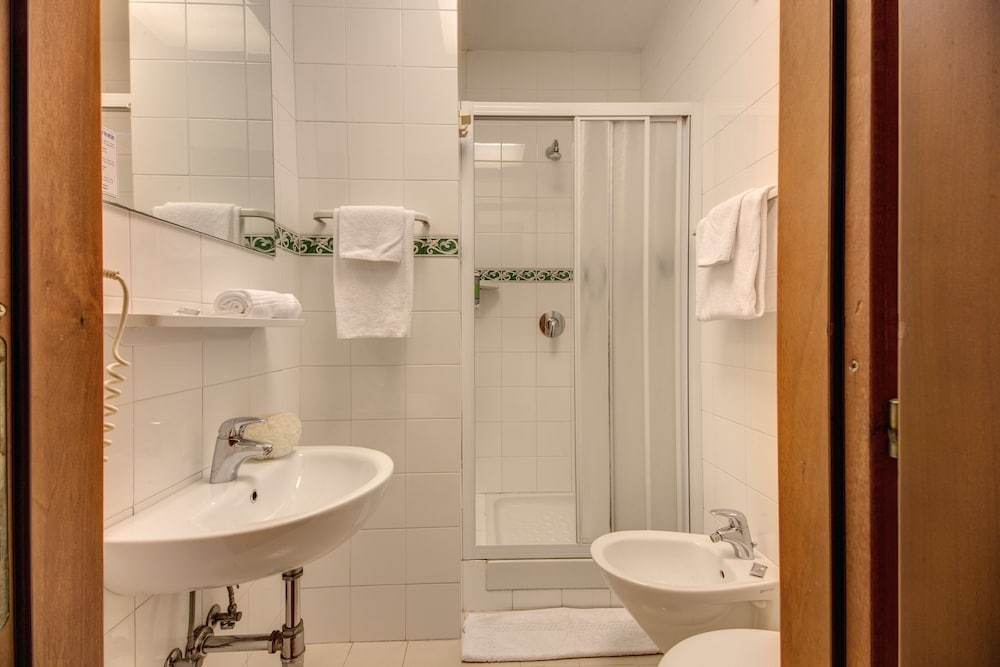 Фото Hotel Corona