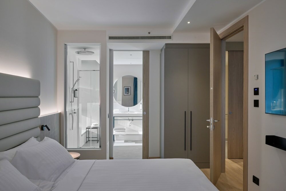 Фото Rmh Modena Raffaello