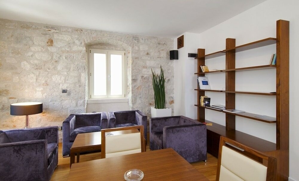 Фото Hotel Vestibul Palace