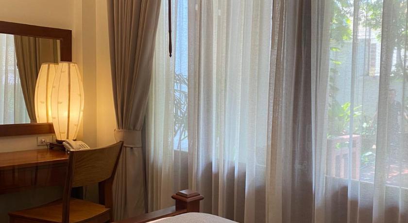 Фото Athena Hotel