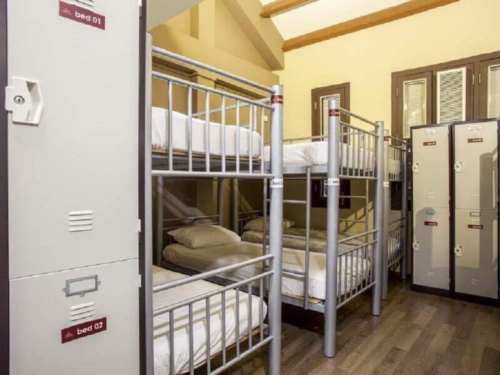 Фото Adamson Lodge - Hostel