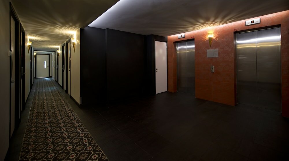 Фото Venue Hotel