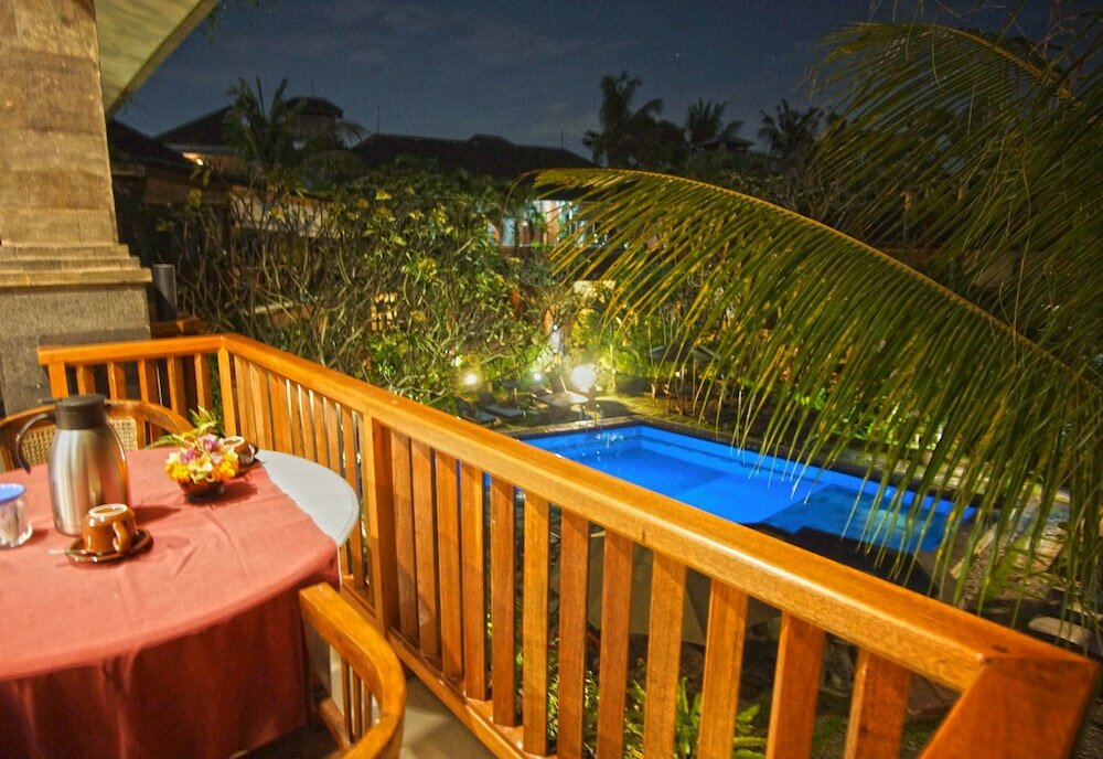 Фото Okawati Hotel