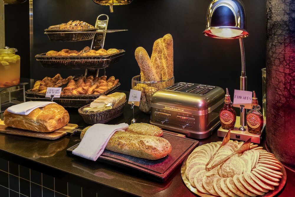 Фото Ibis Brussels Centre Châtelain