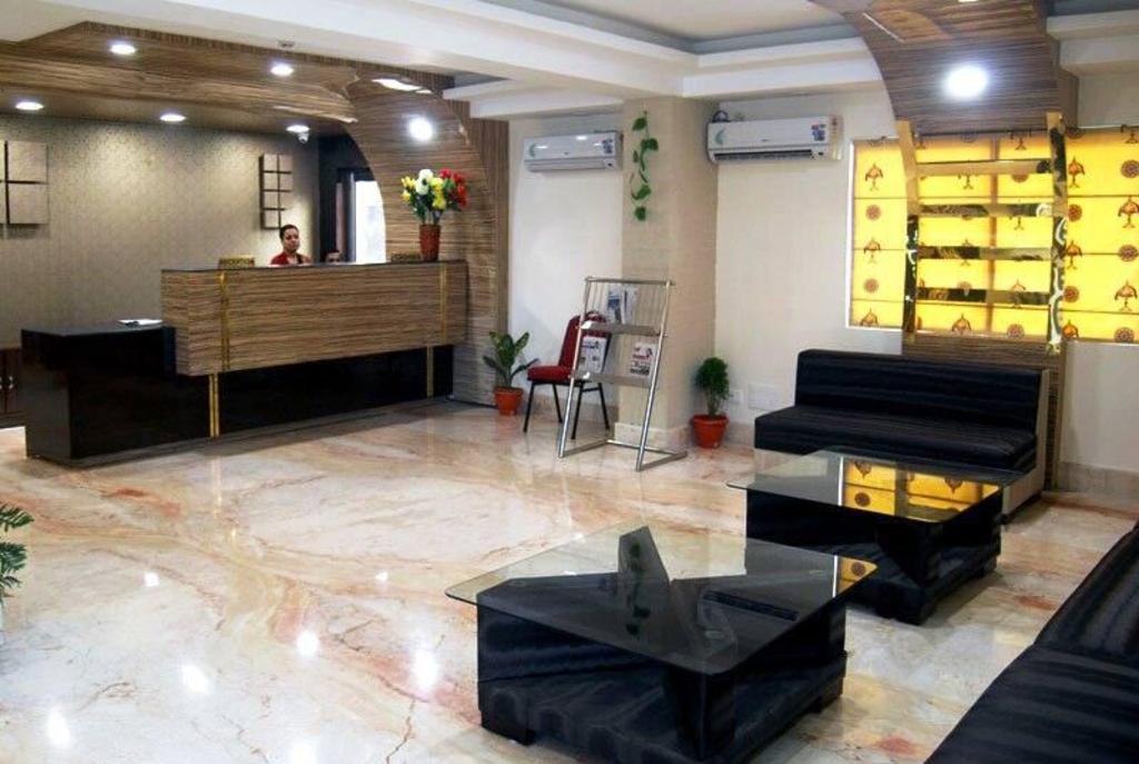 Фото Hotel Grand Majesty