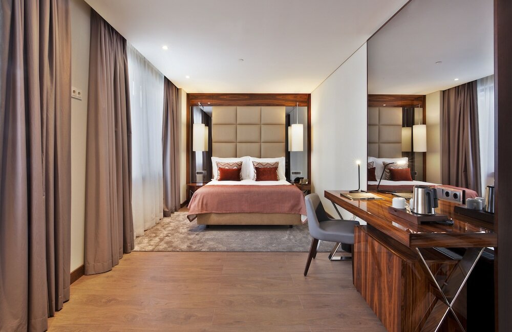 Фото Turim Marques Hotel