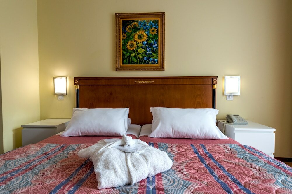 Фото Hotel Churchill