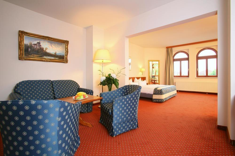 Фото Hotel Artushof