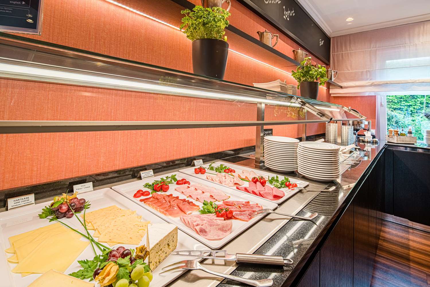 Фото Best Western Raphael Hotel Altona