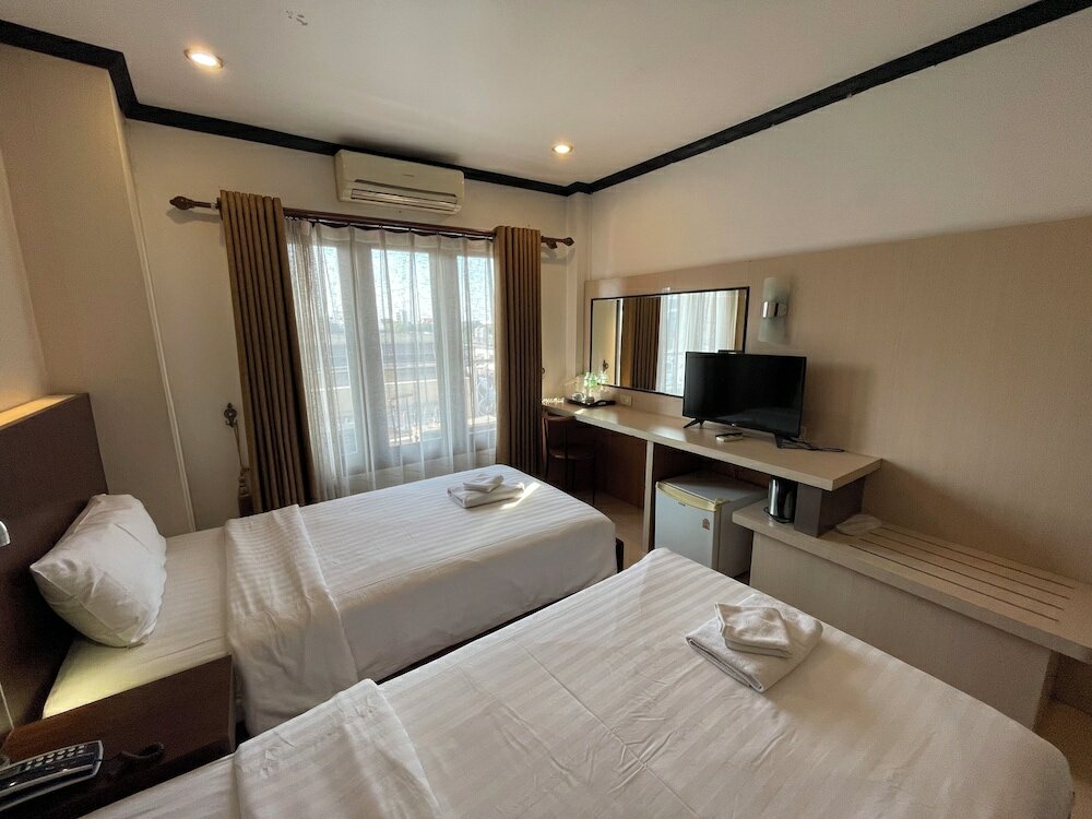Фото Sokdee City Hotel