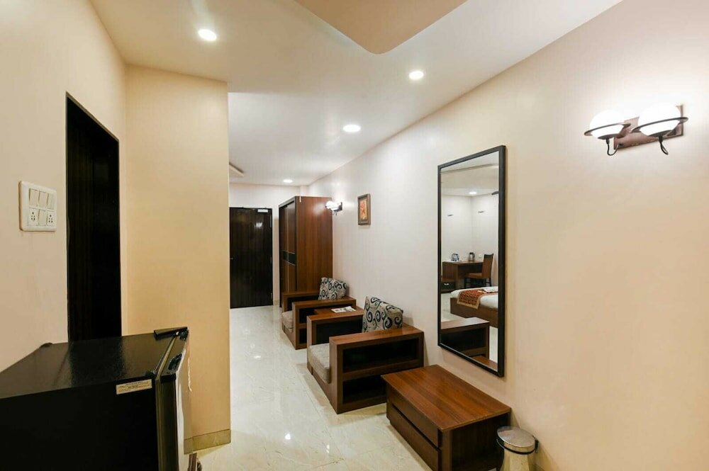 Фото Oyo 4155 Hotel The Sudesh