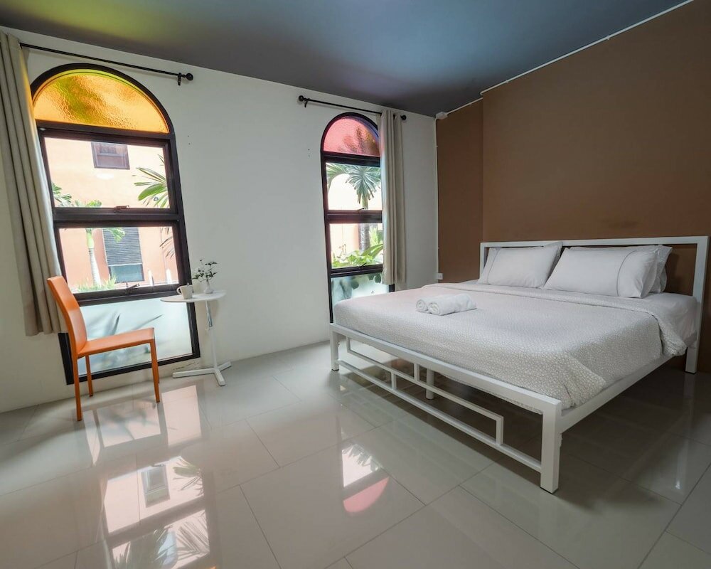 Фото Baansuanprannok Hotel