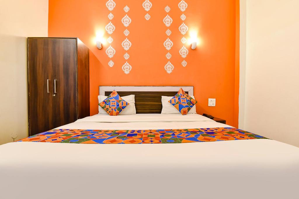 Фото Oyo 4715 Kk Residency