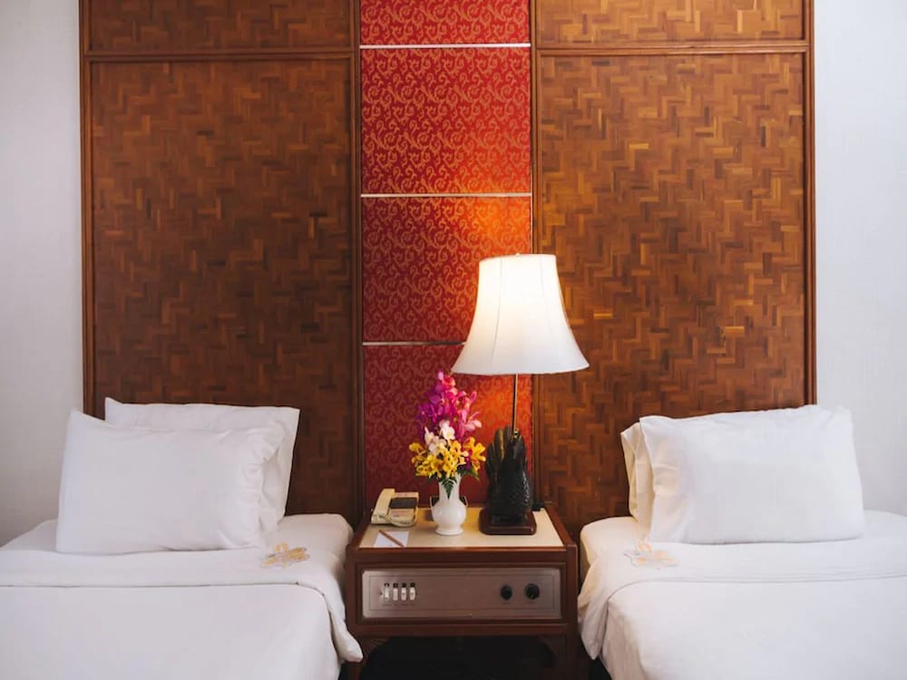 Фото Chiang Mai Orchid Hotel