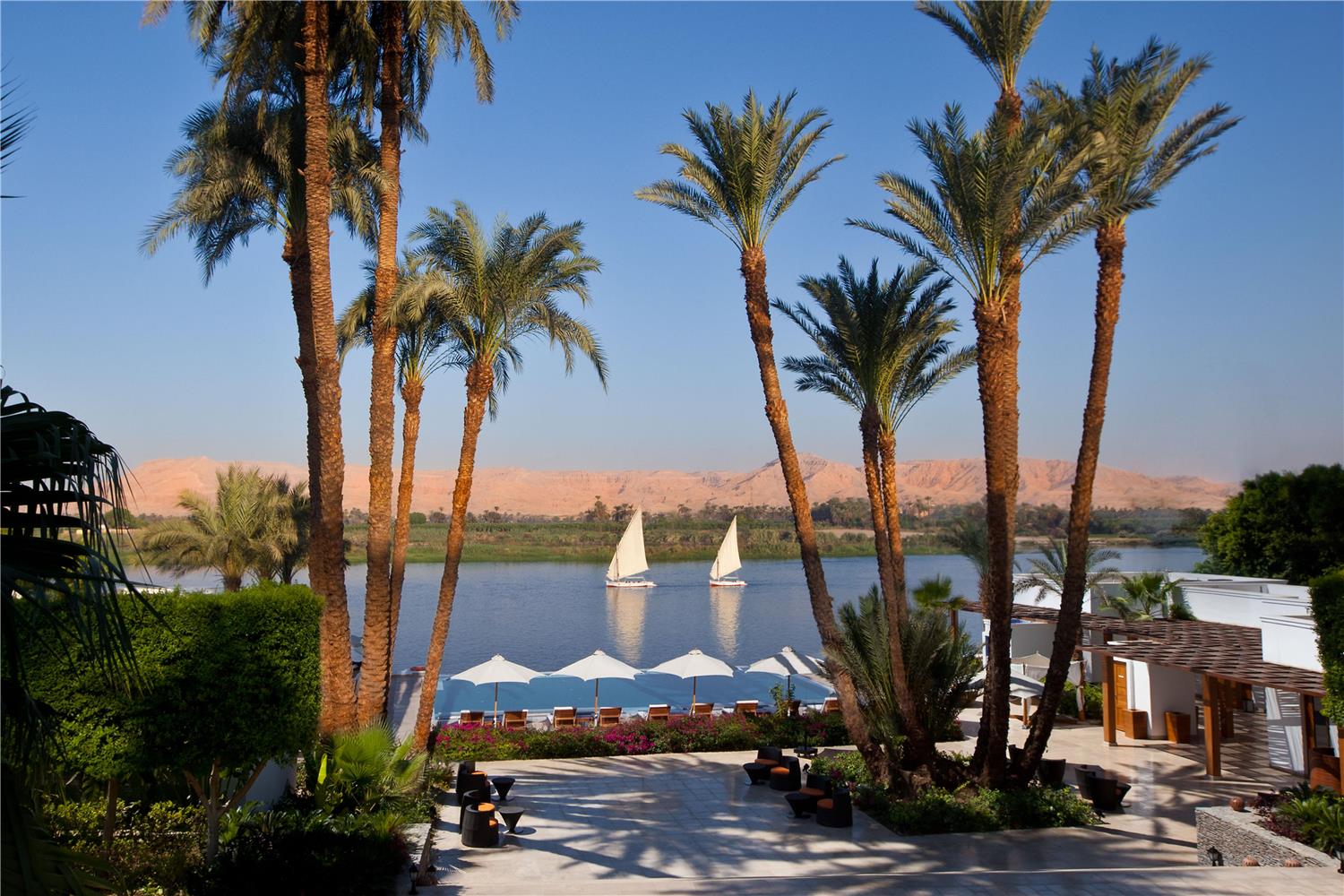 Фото Hilton Luxor Resort & SPA