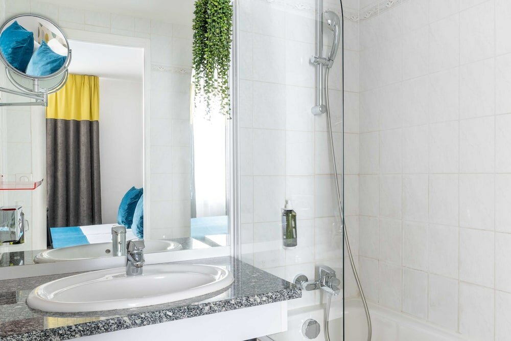 Фото Hotel George